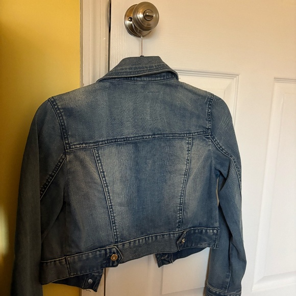 Denim Cropped Jacket - Picture 3 of 5